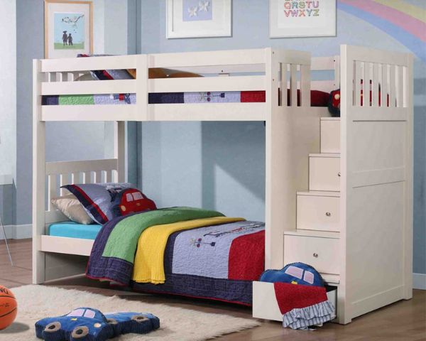 Neutron bunk bed with staircase storage