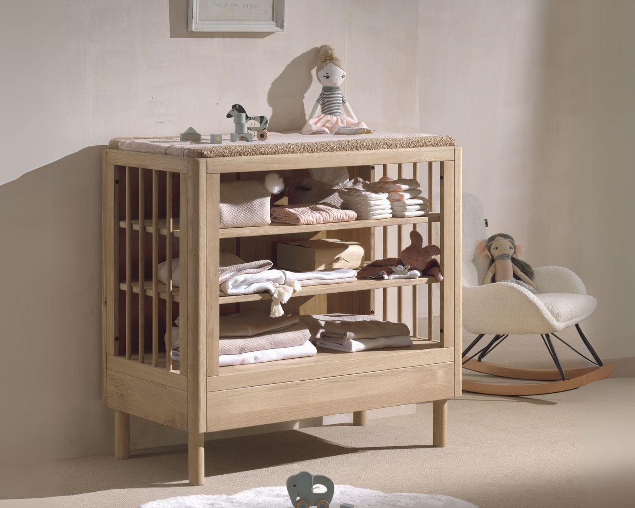 Woody Solid Oak Bookcase - Image 3
