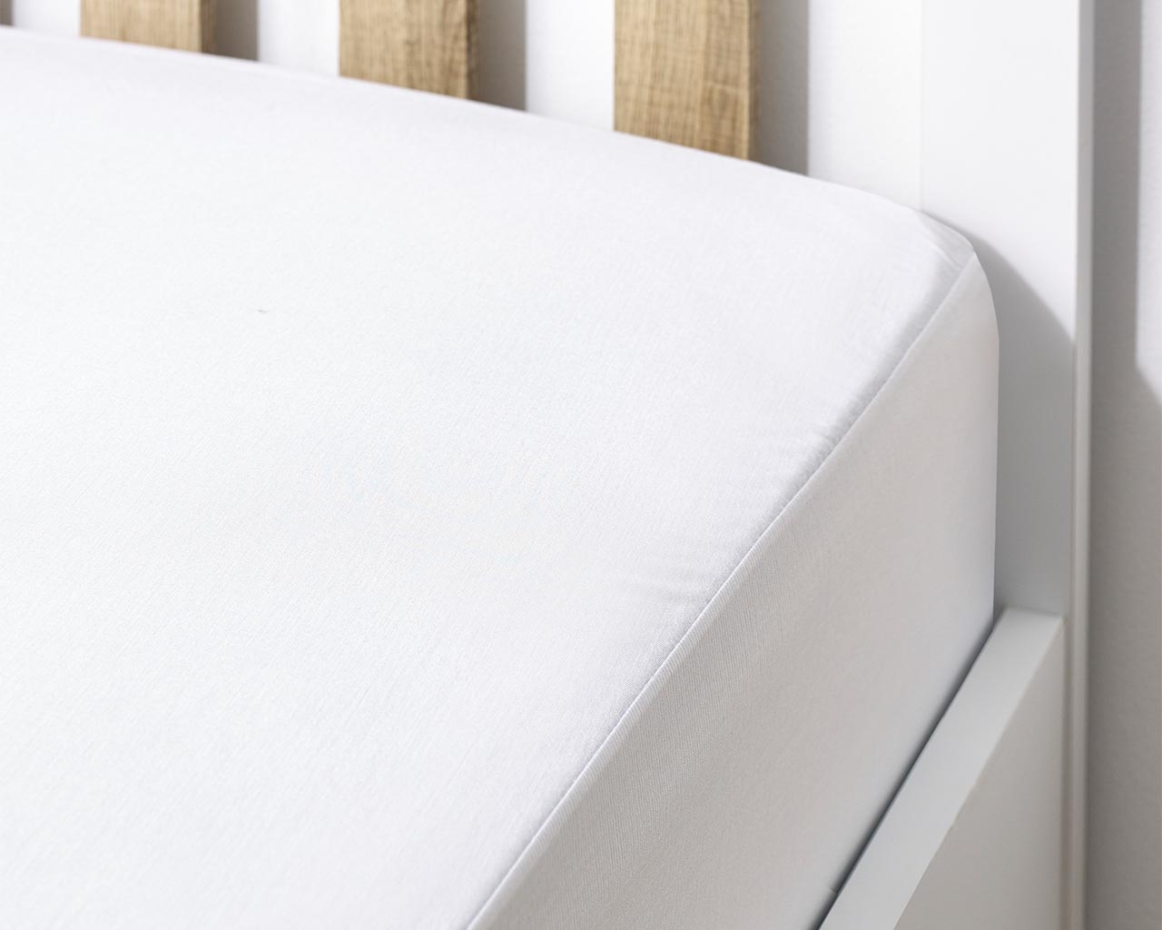 Tencel Fitted Single Sheet / Mattress Protector - White (90 x 200cm) - Image 2