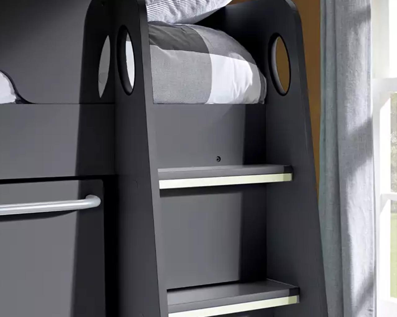 Skye High Sleeper - Image 15