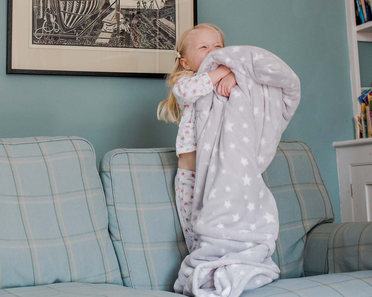 Grey Star Snuggle Blanket - Image 2