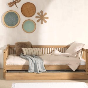 Alternative view of Woody Solid Oak Daybed