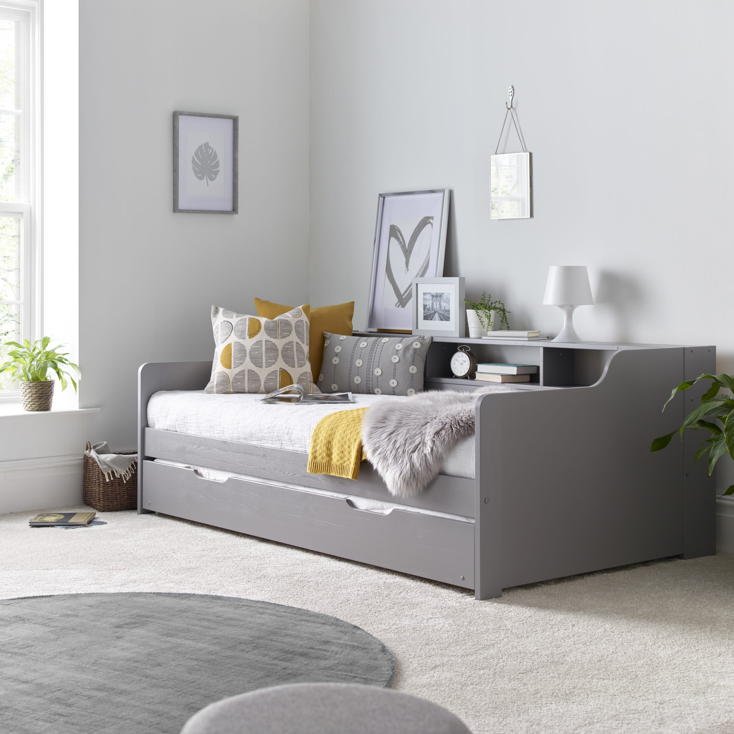 Mercury Grey Guest Bed with Trundle - Image 4