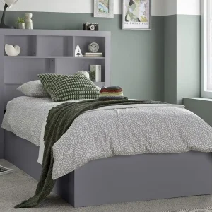 The Oscar Grey Wooden Ottoman Storage Bed! This bed is all about style and smart storage, making it a great fit for teen bedrooms or any space where you need to save room. It’s got a sleek Grey finish and a modern vibe, plus a handy bookcase headboard that's perfect for keeping your books, decorations, or anything else you might need right at hand. Underneath the mattress, there's a roomy storage area that’s easy to access with a gas-piston lift, and you can open it from either side depending on your room setup. Made with top-notch materials, this bed is sturdy and built to last, making it a great pick for teens who need both extra space and some style.
