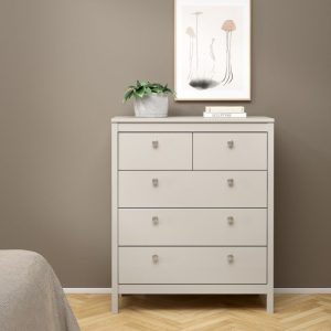Neutron Chest 3+2 Drawers in Cashmere